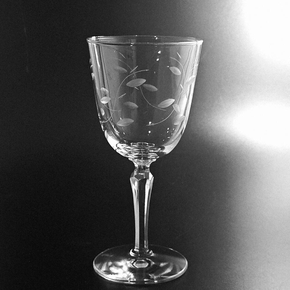 Libbey Windswept Water Wine Glasses 7" botanical leaves 8oz vtg midcentury cockt - Picture 6 of 8